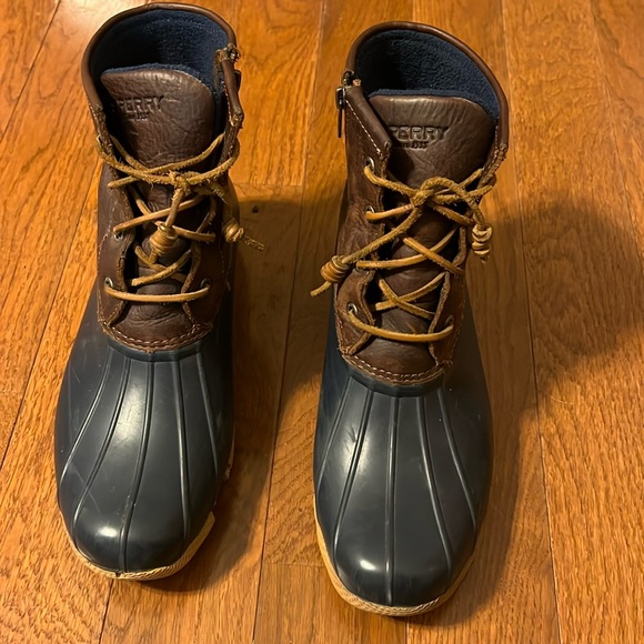 Sperry women’s saltwater duck boots - Picture 1 of 7